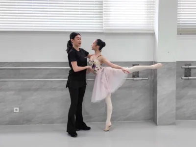 Technique Combination for Graduation Ball Variation